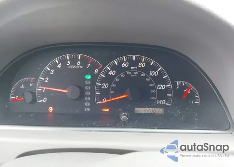 2006 Toyota Camry Le z USA, uszkodzony, nr VIN 4T1BE32KX6U108083